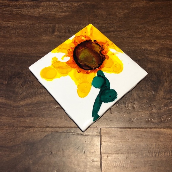 Set of Four Hand Painted Sunflower Coasters - Picture 4 of 7